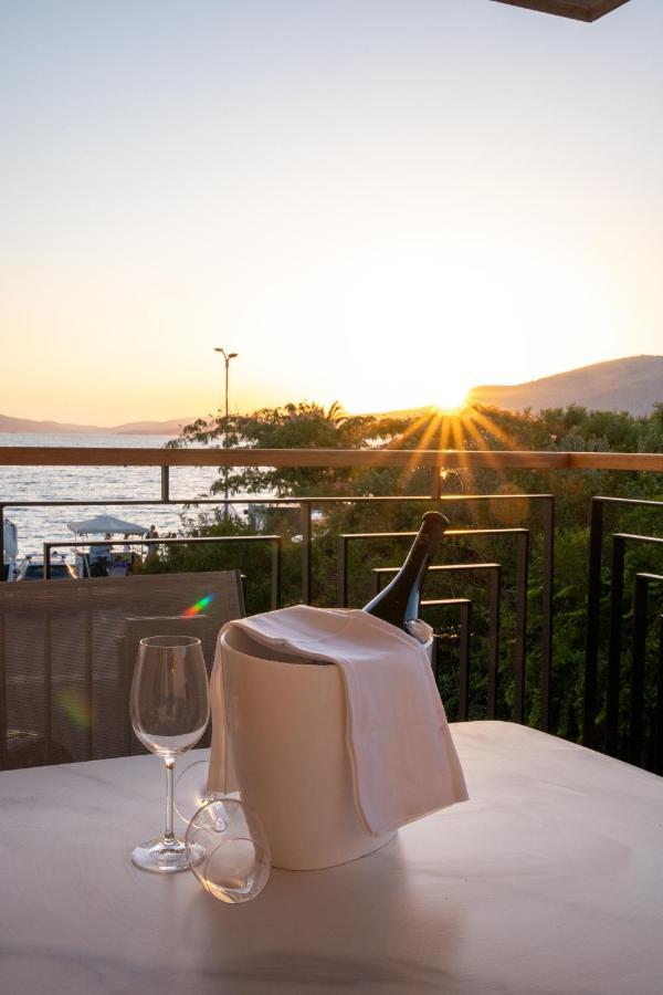 Luxury Apartment Vagabundo 1 Free Parking Trogir Eksteriør bilde